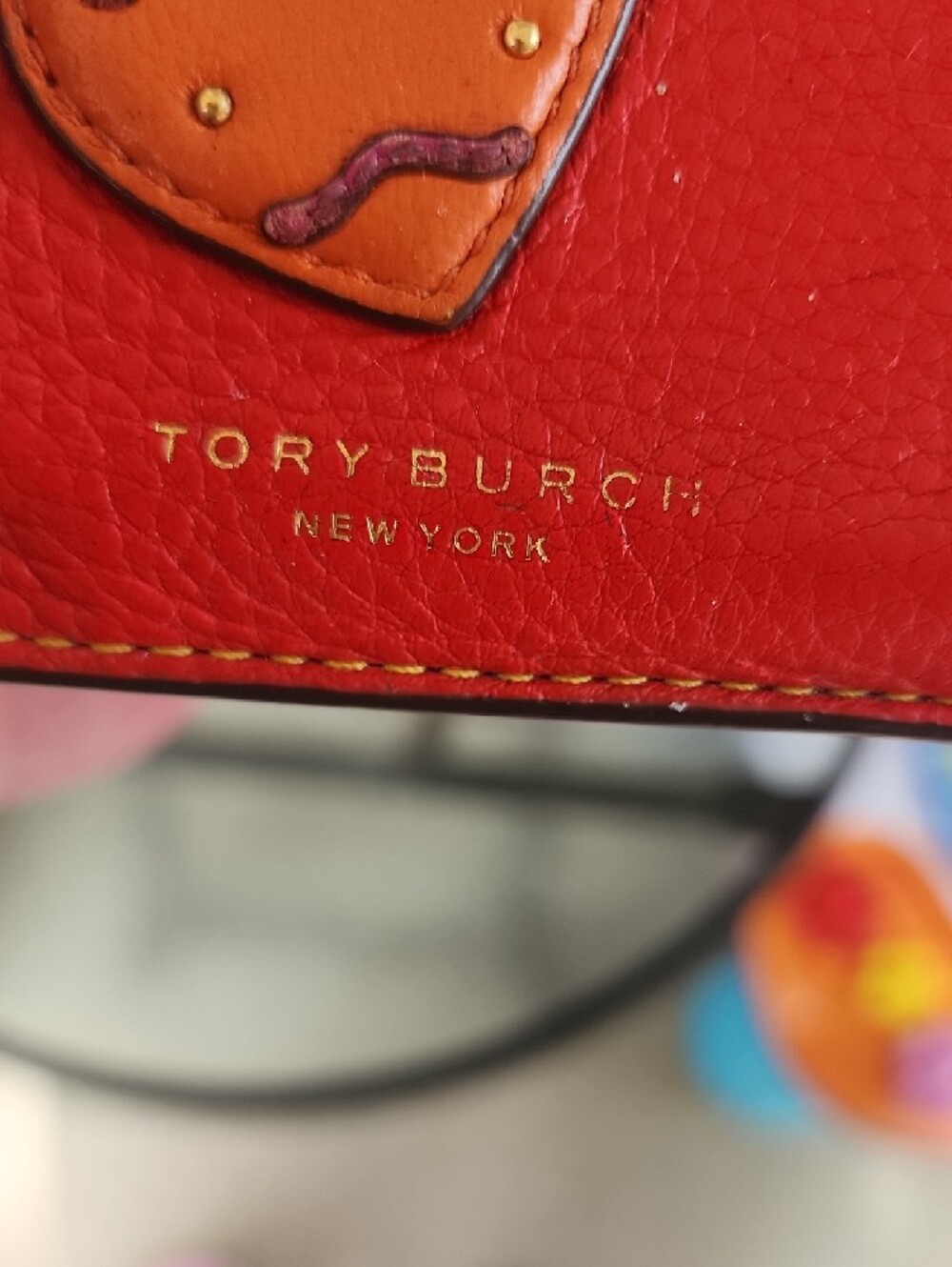 Tory Burch Red Multi Colorblock Leather Card Holder with Heart Charm - Picture 4 of 6